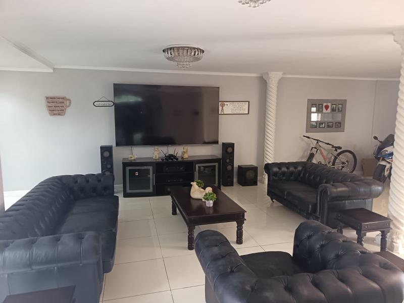 4 Bedroom Property for Sale in Kunene Park Eastern Cape